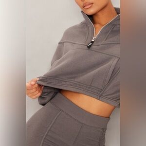 Pretty Little Thing Zip Tape Funnel Neck Oversized Cropped Sweatshirt Size 8